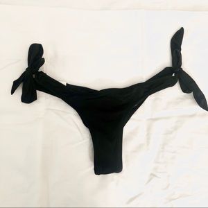 🆕 Victoria’s Secret Itsy Bottoms